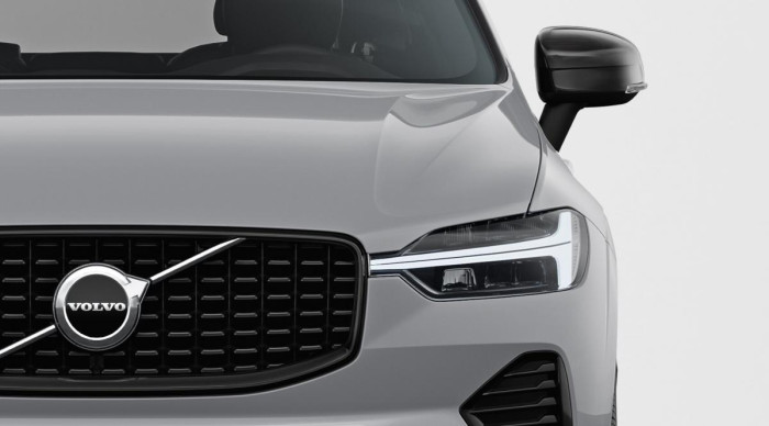 Volvo XC60 B4 AWD AUT DARK PLUS 2.0 Plus