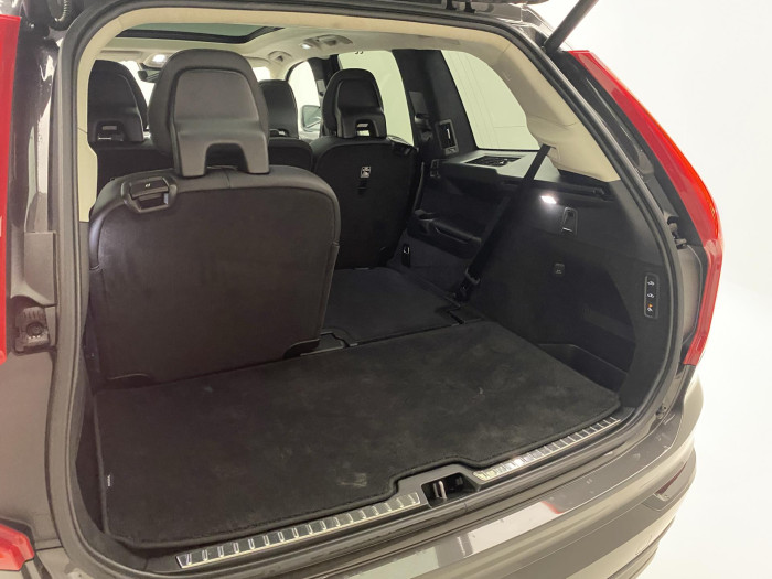 Volvo XC90 B5 AWD ULTIMATE DARK CZ 7míst