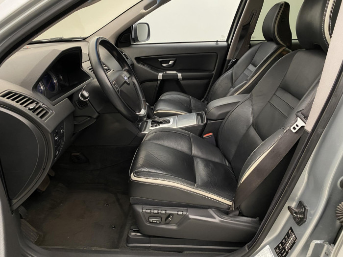 Volvo XC90 D5 AWD EXECUTIVE AUT CZ 2.4 d Executive
