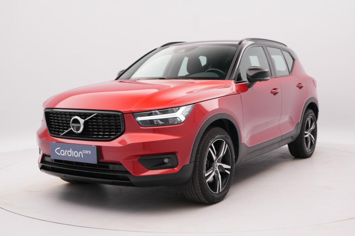 Volvo XC40 B4 R-DESIGN AUT 1.maj