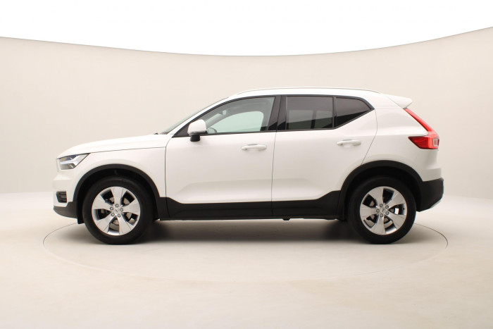 Volvo XC40 T3 MOMENTUM PRO AUT 1.maj 1.5 Momentum