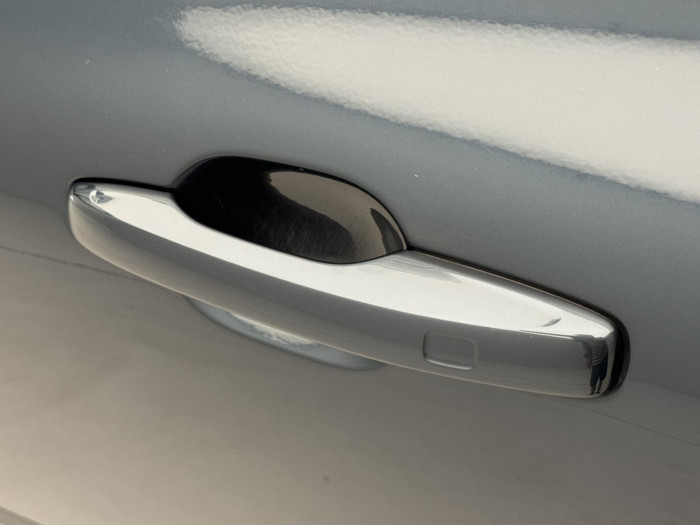 Volvo XC60 B4 AWD INSCRIPTION REZERVACE