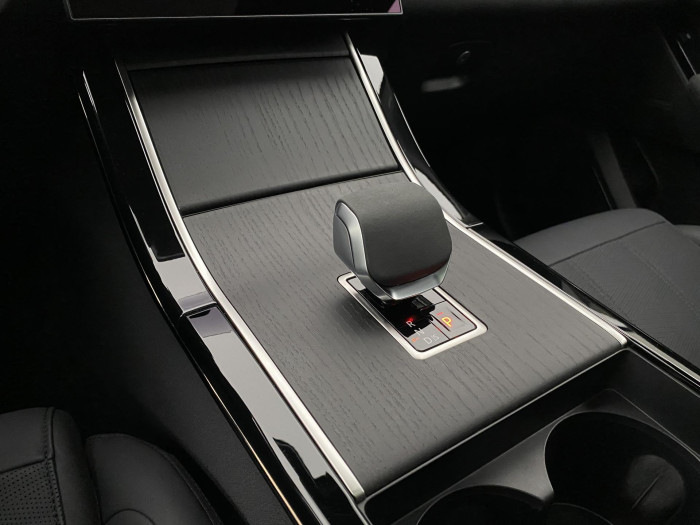 Land Rover Range Rover Velar P400e DYNAMIC HSE AWD AUT 2.0 Dynamic