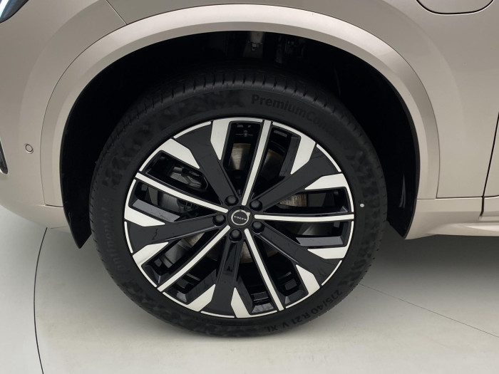 Volvo XC90 T8 AWD RECHARGE DARK PLUS 7m
