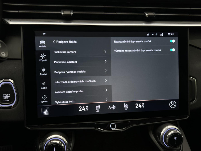 Lynk & Co 01 HEV Aut