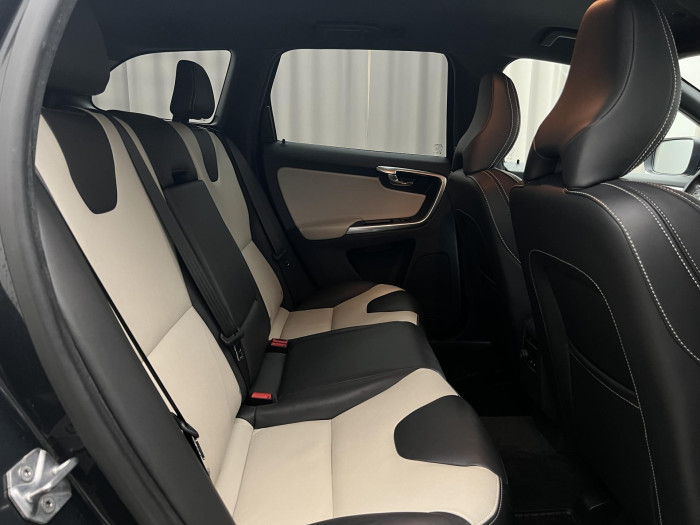 Volvo XC60 D4 AWD MOMENTUM AUT 2.4 d Momentum