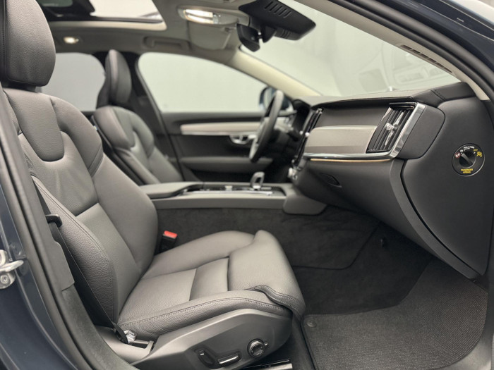 Volvo V90 CC B5 AWD ULTIMATE AUT 1.maj 2.0 CC CC