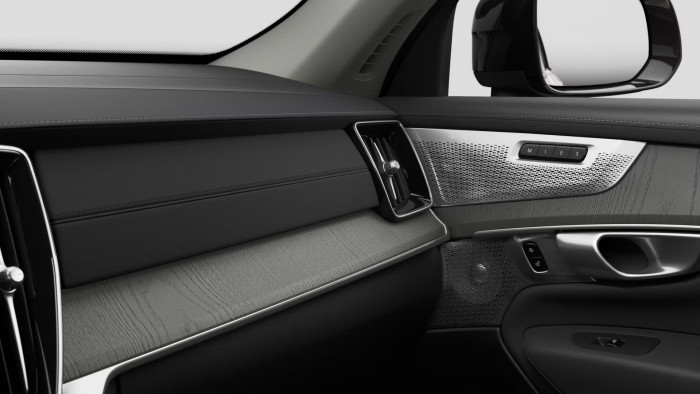 Volvo XC90 B5 AWD AUT DARK PLUS 7-míst