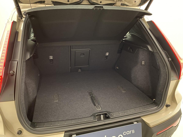 Volvo XC40 B4 AUT DARK ULTRA