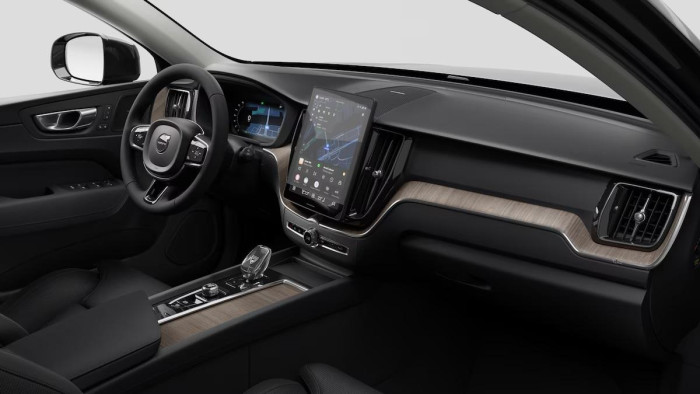 Volvo XC60 T6 AWD AUT DARK PLUS