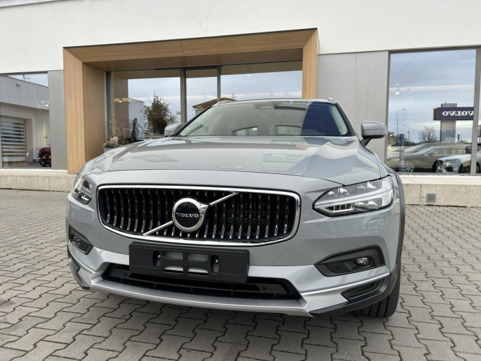 Volvo V90 B4 AWD AUT CROSS COUNTRY PLUS 2.0 Plus