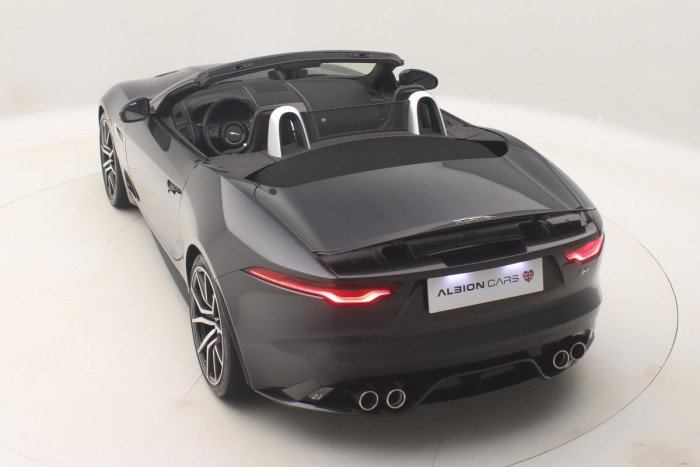 Jaguar F-Type P575 CABRIOLET R75 REZERVACE