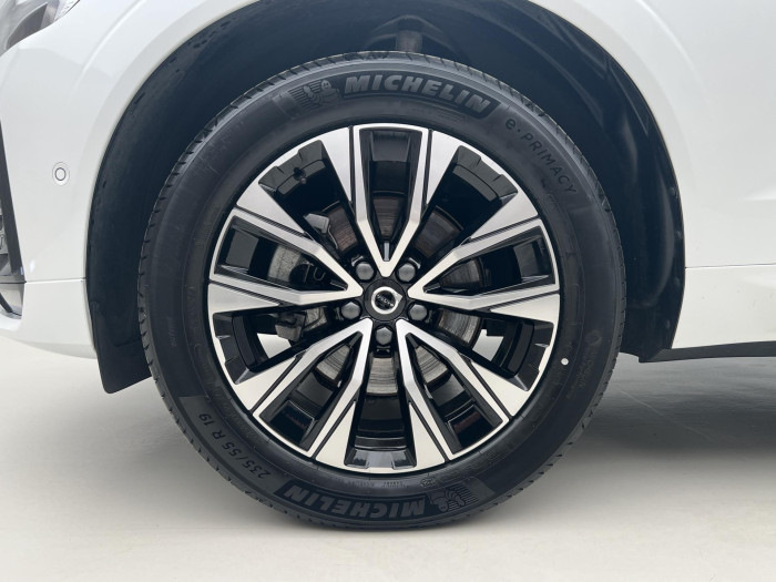 Volvo XC60 B5 AWD PLUS DARK AUT 1.maj.