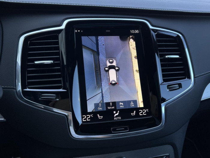 Volvo XC90 T8 AWD R-DESIGN 7MÍSTNÁ Aut