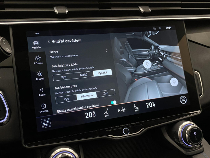 Lynk & Co 01 PHEV DCT AUT REZERVACE