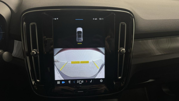 Volvo C40 RECHARGE TWIN ENGINE AWD PRO