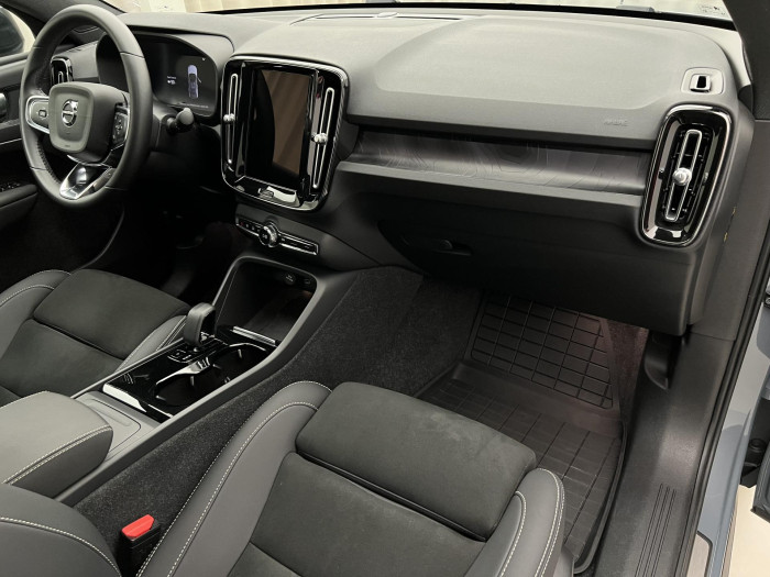 Volvo C40 RECHARGE TWIN MOTOR PLUS