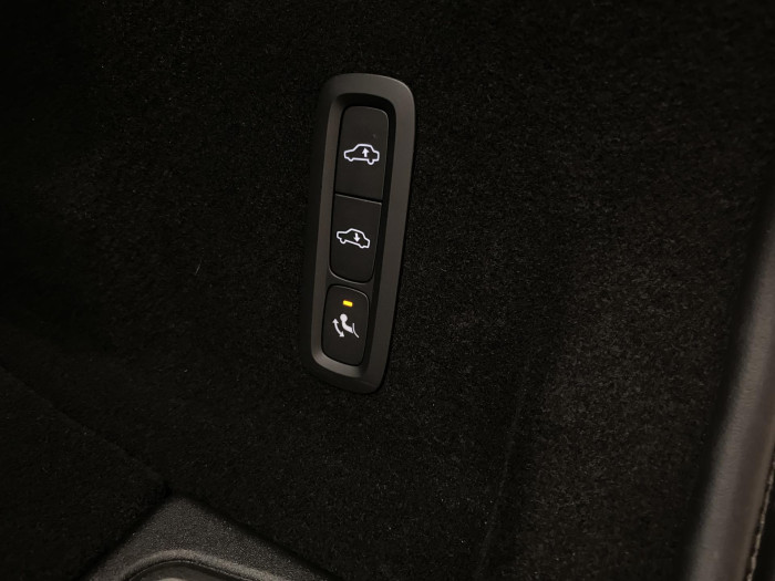 Volvo XC60 T8 AWD ULTIMATE RECHARGE AUT