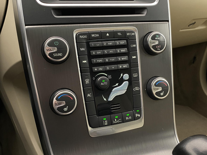 Volvo S60 D5 SUMMUM AUT CZ 2.4 d Summum