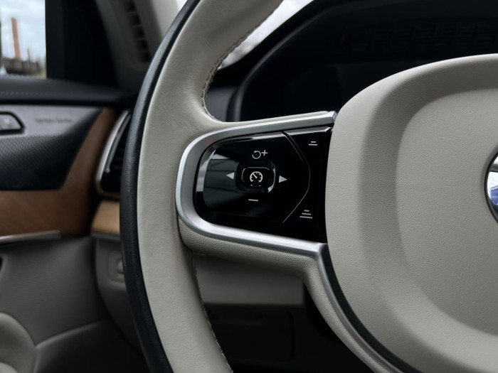 Volvo XC90 B5 AWD INSCRIPTION Aut 1.maj.
