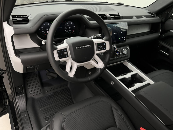 Land Rover Defender 110 D250 S AWD Aut 3.0 d