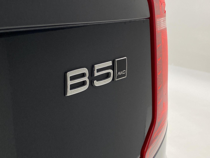 Volvo XC90 B5 AWD INCRIPTION AUT CZ 7míst