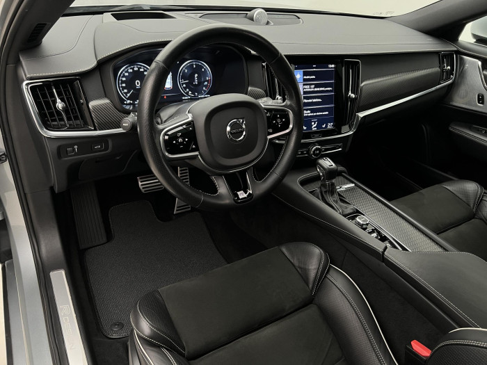 Volvo V90 D5 AWD R-DESIGN AUT CZ 2.0 d