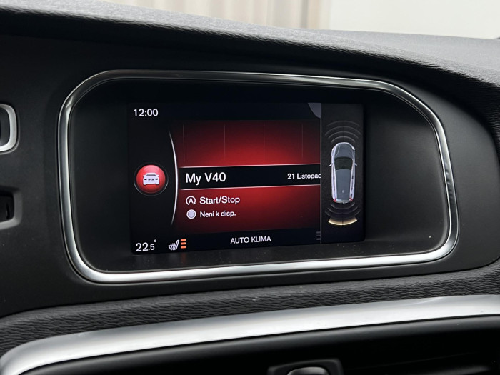 Volvo V40 D3 MOMENTUM AUT CZ 2.0 d Momentum