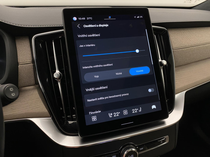 Volvo XC90 T8 AWD RECHARGE DARK ULTRA 7