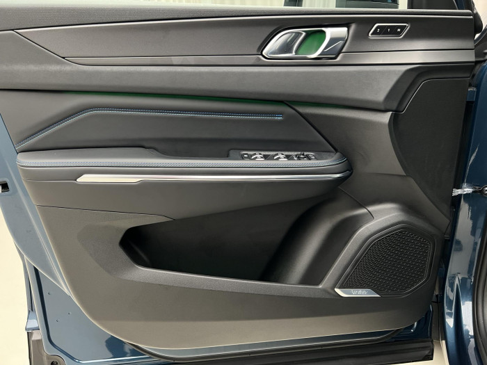 Lynk & Co 01 PHEV DCT AUT