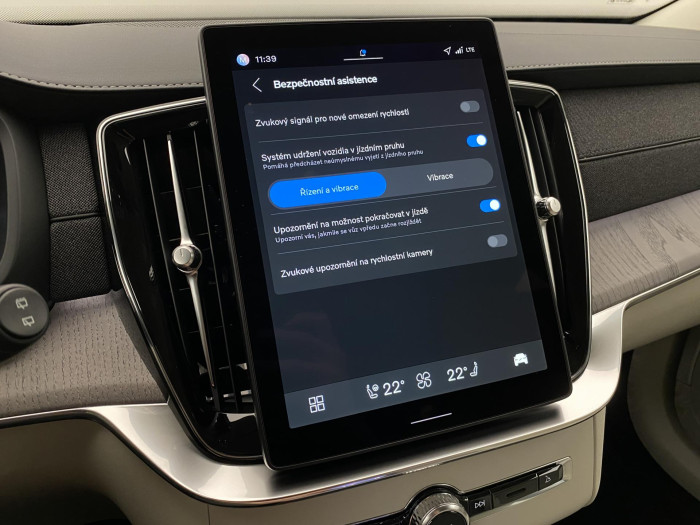 Volvo XC90 T8 AWD RECHARGE BRIGHT PLUS 7m