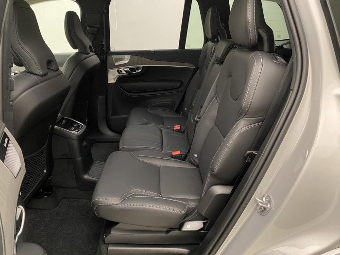 Volvo XC90 T8 AWD ULTRA DARK AUT CZ 7m