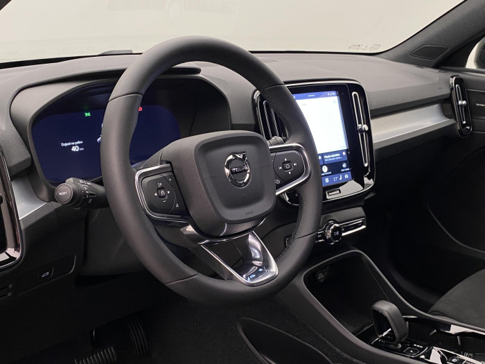 Volvo XC40 B4 AUT DARK PLUS