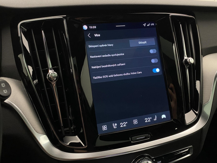 Volvo V60 B4 AUT DARK PLUS