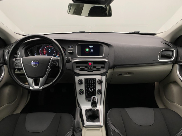 Volvo V40 D2 MOMENTUM 1.6 d Momentum