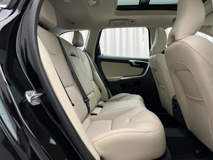 Volvo XC60 D4 SUMMUM AUT 2.0 d Summum