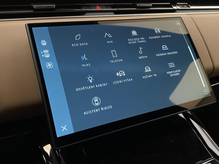 Land Rover Range Rover Sport D300 DYNAMIC SE AWD AUT 3.0 d Dynamic SE