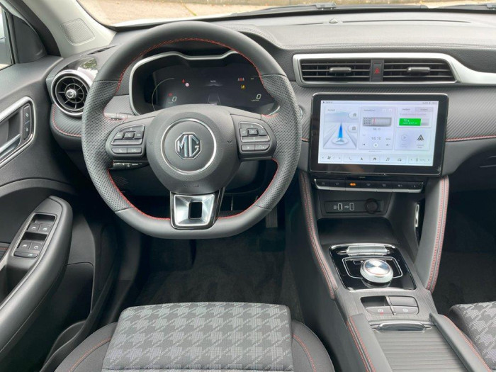 MG ZS EV EMOTION 50kWh REZERVACE
