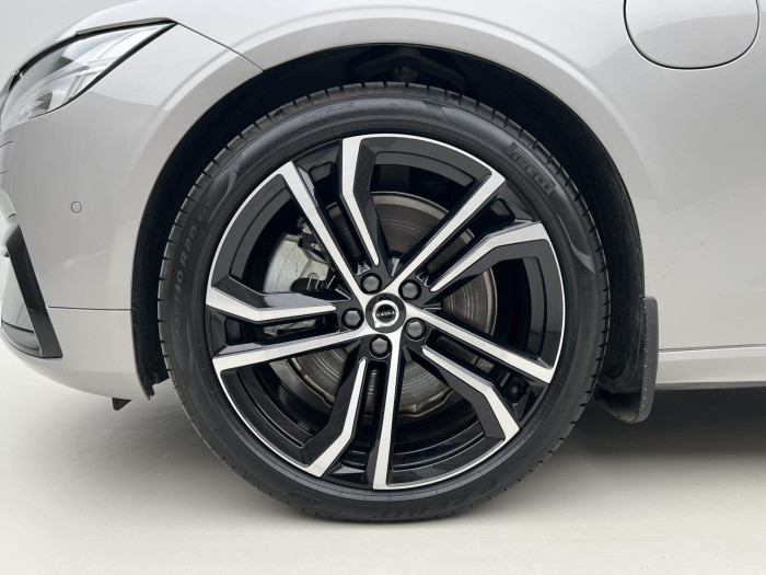 Volvo V90 T6 AWD RECHARGE PLUS DARK AUT