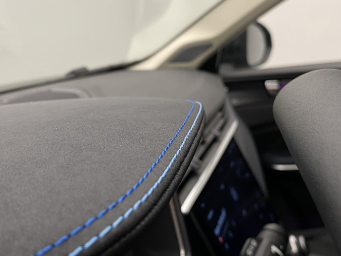 Lynk & Co 01 PHEV DCT AUT REZERVACE