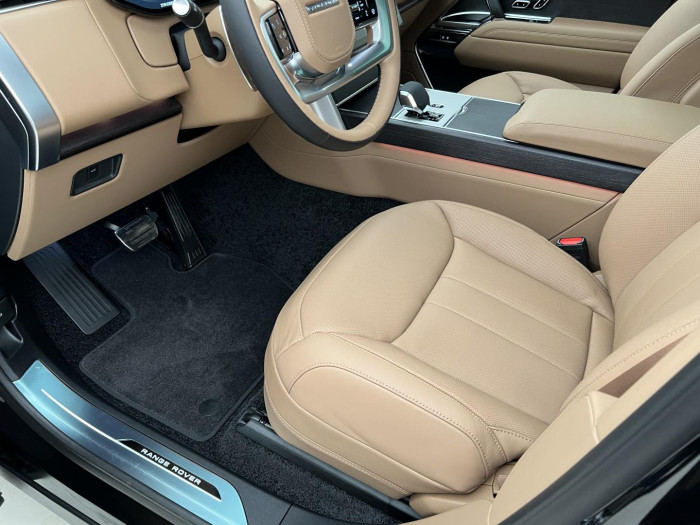 Land Rover Range Rover D350 HSE SWB AWD Aut REZERVACE 3.0 d