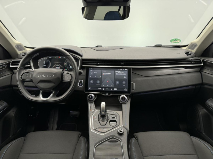 Lynk & Co 01 PHEV DCT AUT