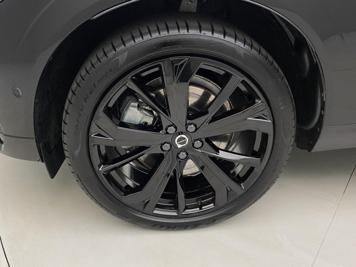Volvo XC60 B5 AWD BLACK EDITION AUT 1.maj 2.0 Edition