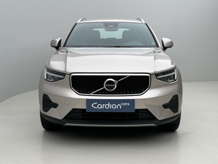 Volvo XC40 B4 AWD CORE AUT
