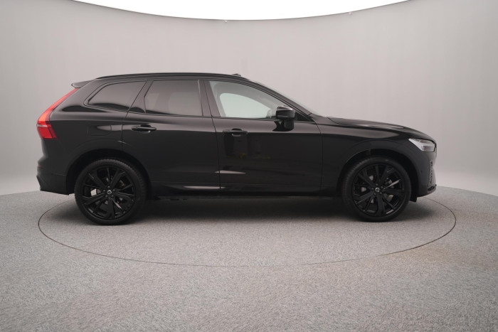 Volvo XC60 B5 AWD BLACK EDITION AUT 2.0 Edition