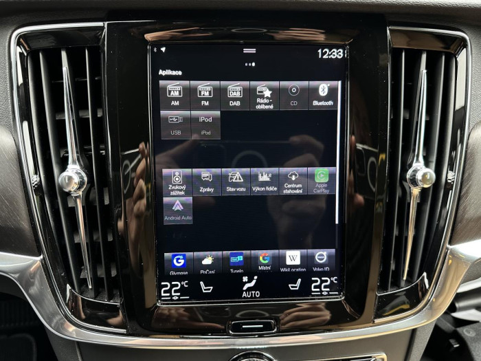 Volvo V90 CROSS COUNTRY D5 AWD REZERVACE 2.0 d