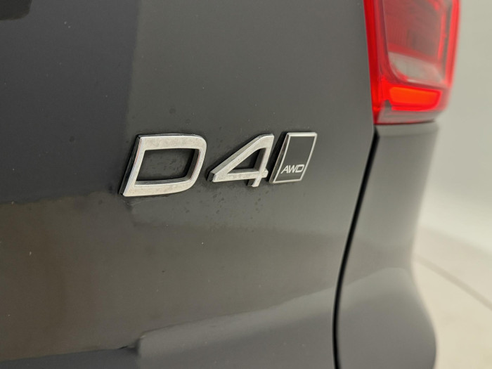 Volvo XC40 D4 AWD MOMENTUM AUT 2.0 d Momentum