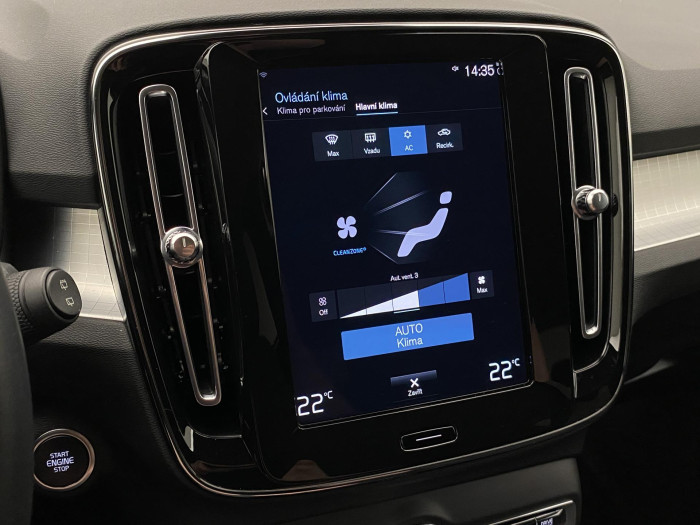 Volvo XC40 T3 MOMENTUM PRO AUT 1.maj 1.5 Momentum