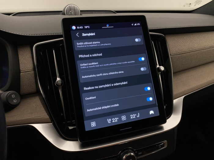 Volvo XC90 T8 AWD RECHARGE BRIGHT ULTRA 7