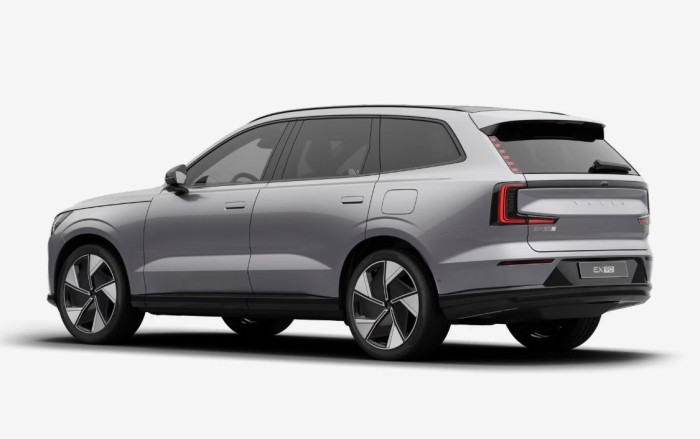 Volvo EX90 PURE ELECTRIC TWIN ULTRA 7míst
